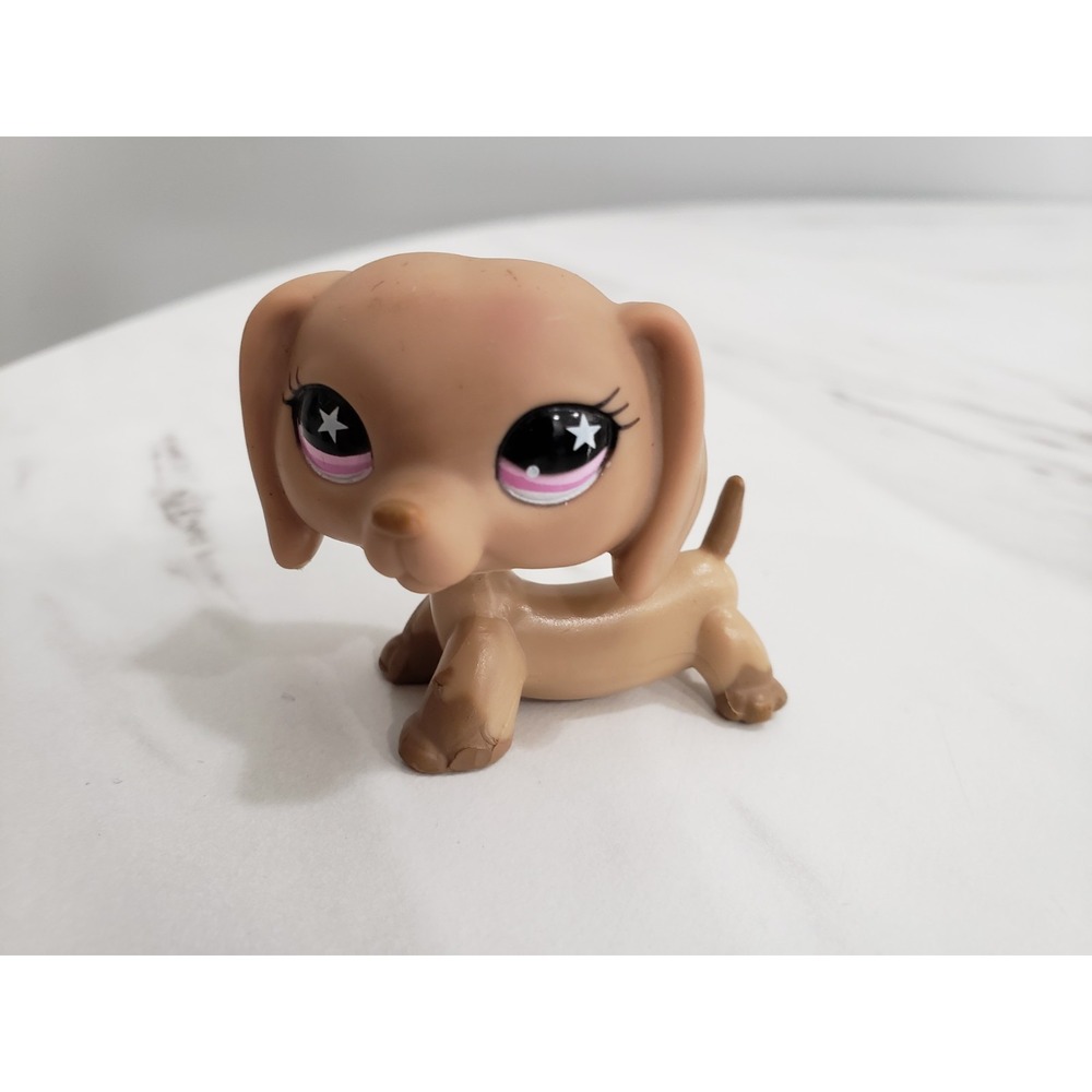 Littlest Pet Shop Authentic Dachshund Dog‎ # 932